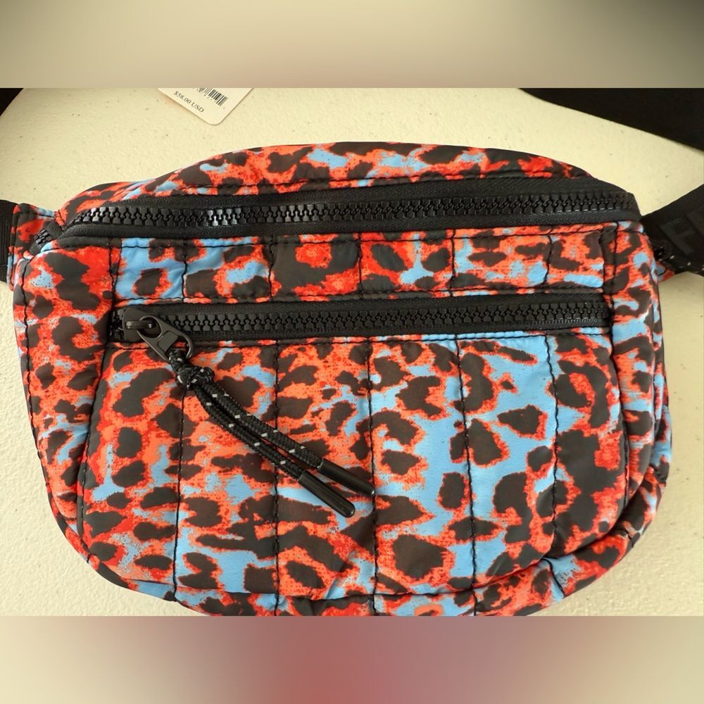 NWT! Free People Movement Quilted Print Sling Bag Sci Fi Animal Print Leopard - Picture 3 of 10